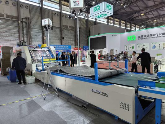 Máquina de laminador de papel de flauta corrugada elétrica automática para laminação de papelão de flauta corrugada na indústria de embalagens