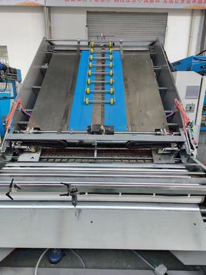 Gfs 200m/min Máquina laminadora de flauta de alta velocidade com alimentação sobreposta e controle de servo para tabuleiro