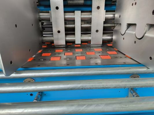 GFS 200m/min Máquina laminadora de flauta de alta velocidade Superposição de alimentação e controle de servo para placas curvadas onduladas