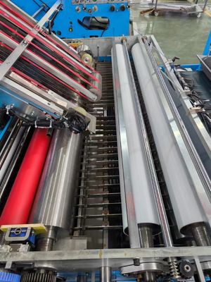 Máquina de servo-laminagem de alta velocidade de folha para folha de papel corrugado com correção automática e tecnologia de controle de servo