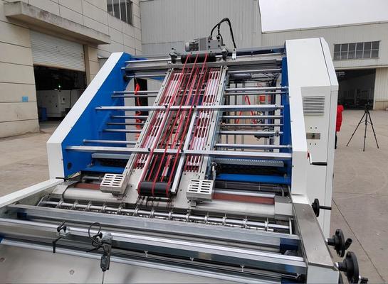 Máquina Laminadora Automática de Flauta para Sistema de Energia Elétrica Projetada para Espessura de Papel Superior de 150 a 800gsm e Tamanho Mínimo de Folha de 400X380mm