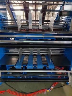 Máquina de Laminação de Flauta 5ply Folha a Folha com Controle Servo para Laminação de Papel Ondulado e Produção de Produtos Laminados MultiPly