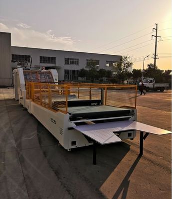 colagem de alta velocidade 1650mm automática da etiqueta da flauta de 1450mm que cola a flauta Laminatorr para papel ondulado